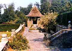 How Caple Gardens