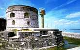 Calshot
                    Castle