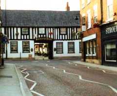 Saracens Head where Charles 1 captured